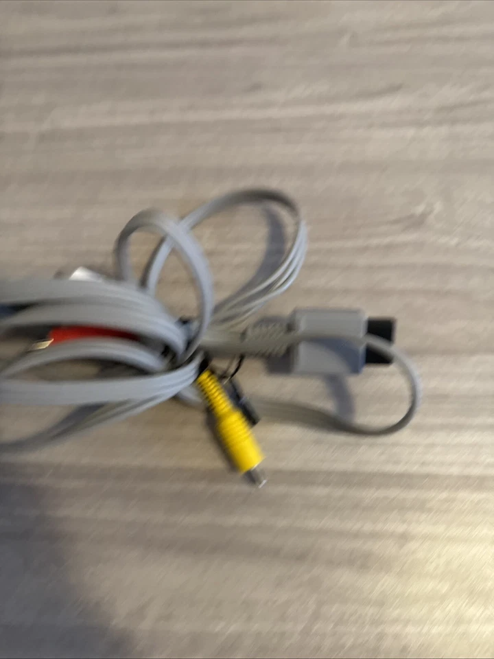 Official Nintendo Wii Composite Audio Video AV Cable RVL-009 OEM Genuine Used - Image 2 of 4