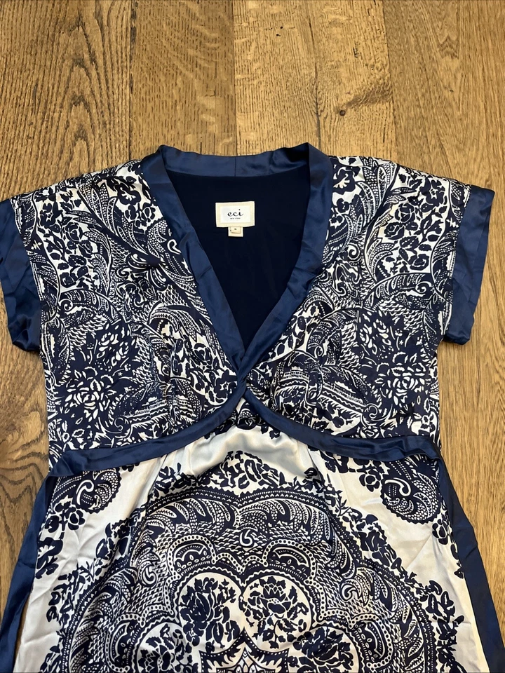 Vestido de seda ECI New York azul/crema, para mujer 6’s Foto 3 de 4