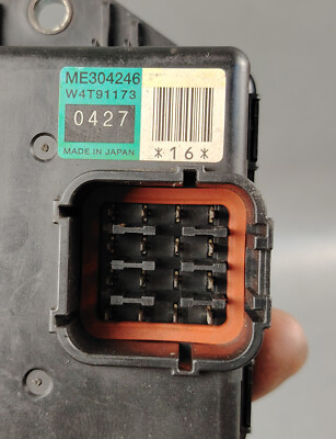 ま Mitsubishi FUSO FIGHTER FK62 6M60 EGR DRIVE CONTROL UNIT