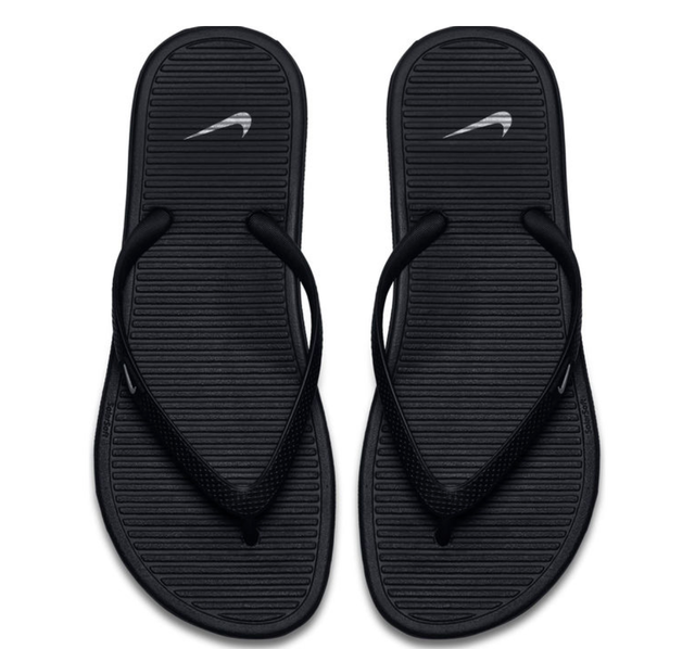 nike women's black flip flops