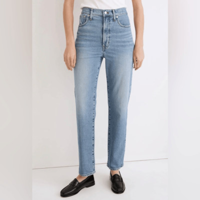 Madewell The Perfect Vintage Straight Jean in Montville Wash
