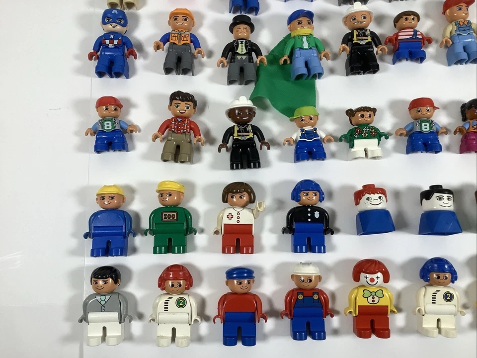 LEGO Duplo 61 Figures Hulk Sandman Superman Mickey Minnie Children Vtg Figures - Image 4 of 4
