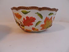 Temp-tations PPP-HLD-860427 Old World 1.5 Qt. Fall Harvest Leaves Serving Bowl