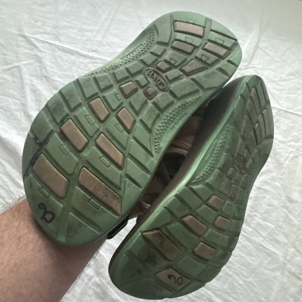 Sandalias de senderismo al aire libre con tiras color tostado y rosa Chaco para niños talla 4, 1079 Foto 4 de 4