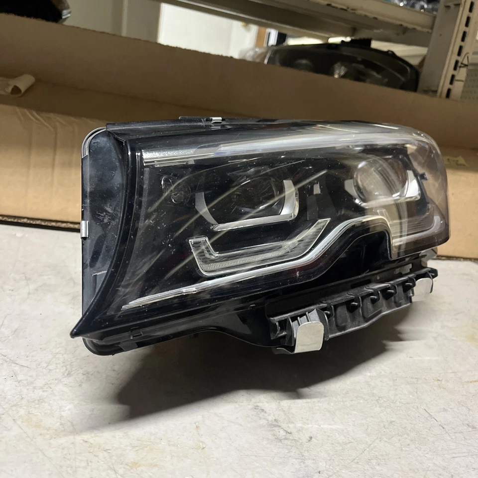 BMW 330i 330e M340i 2019-22 faro LED conductor izquierdo adaptativo - OEM Foto 2 de 4