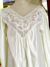 Sara Beth Ivory Long Night Gown With Embroideries  Lace Small