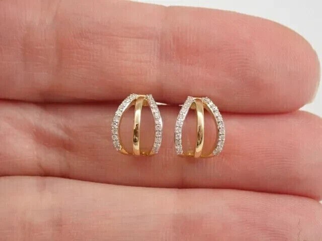 1 Ct Round Cut Simulated Diamond Women's Stud Earrings In 14K Yellow Gold plated