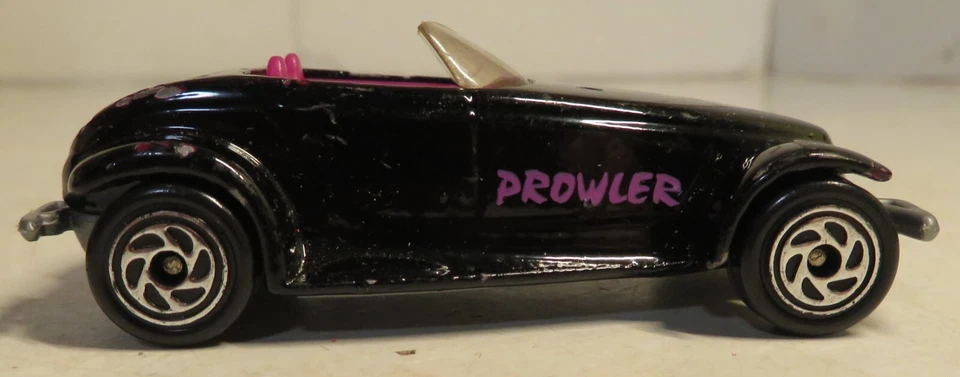Coche de juguete Chrysler Matchbox Plymouth Prowler negro con interior púrpura 1995 1:56 Foto 2 de 4