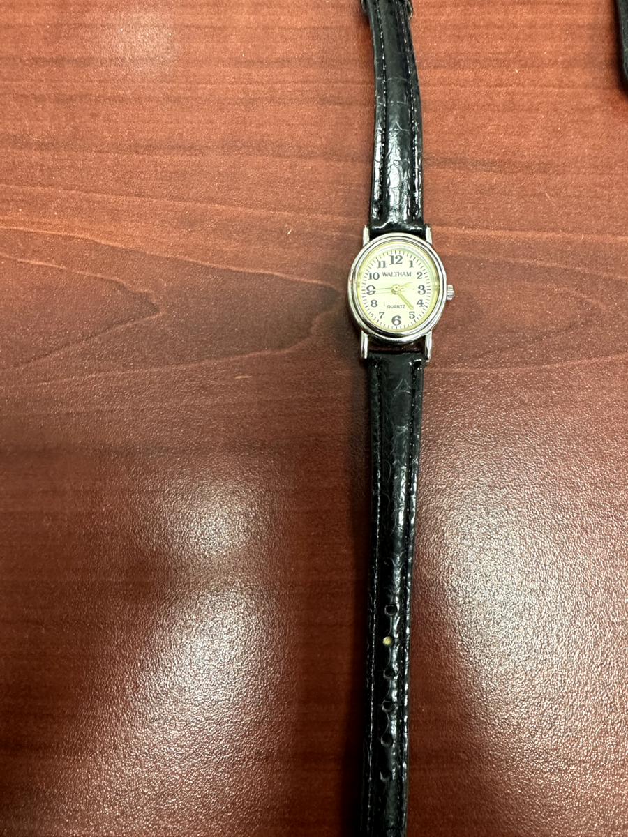 Waltham Ladies Watch WTH44 Quartz Black Leather Band Oval 22 mm