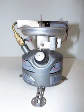 Vintage Coleman Peak 1 Feather 442 Dual Fuel Hiking Camping Stove Made In USA