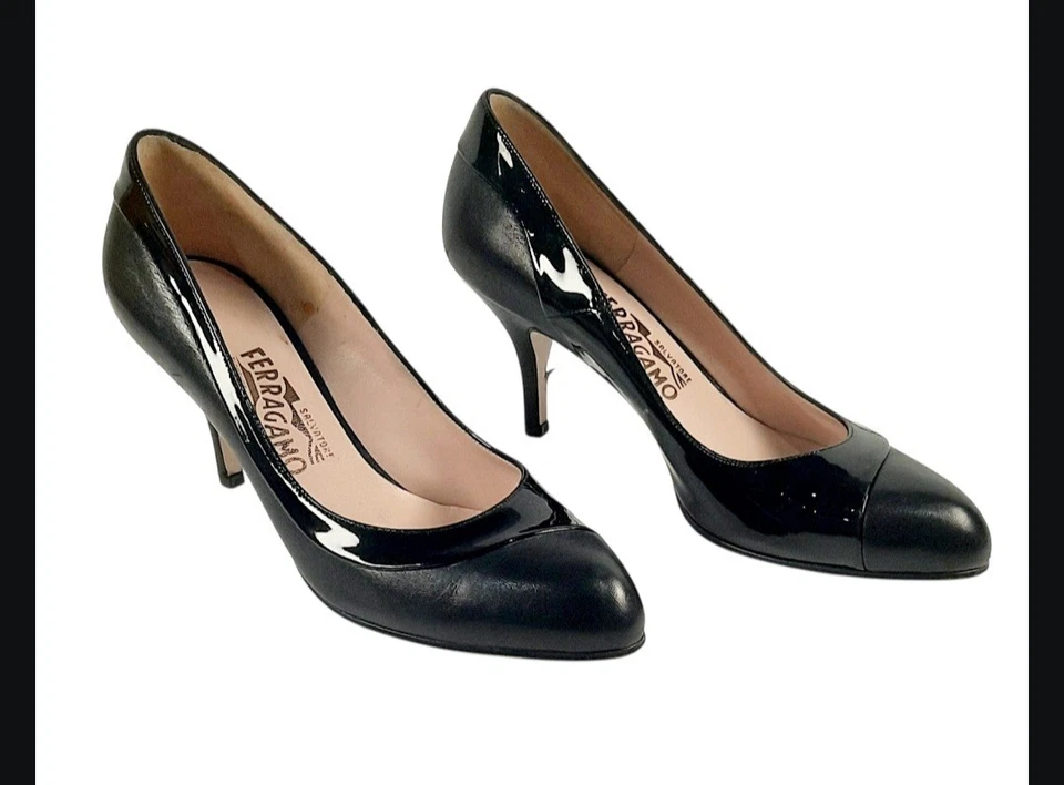 Black Salvatore Ferragamo Leather and Patent Leather Pumps. Size 7.5B - Image 3 of 4