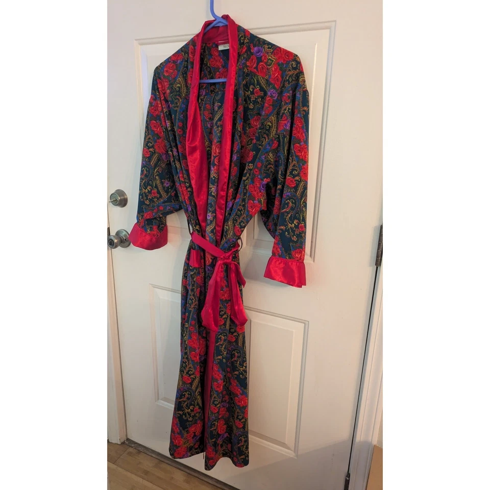 Vintage Victoria's Secret Gold Label Robe With Belt, Medium, Full Length - Image 2 of 4