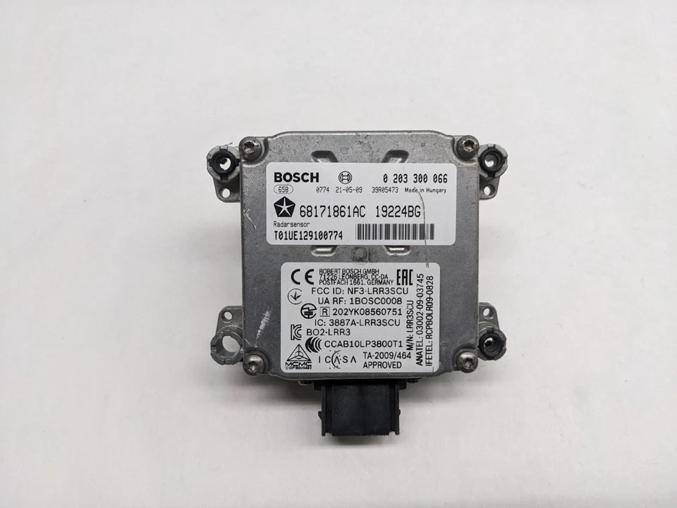 FOR Chrysler 300 Adaptive Cruise Distance Sensor Radar 2011 - 2016 68171861AC Foto 2 de 4