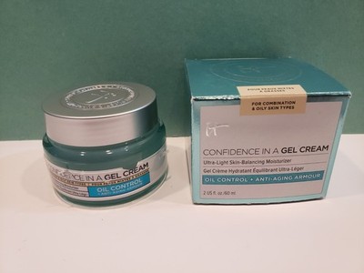 It Cosmetics Confidence In A Gel Cream Ultra Light Balancing Moisturizer 2 Fl Oz