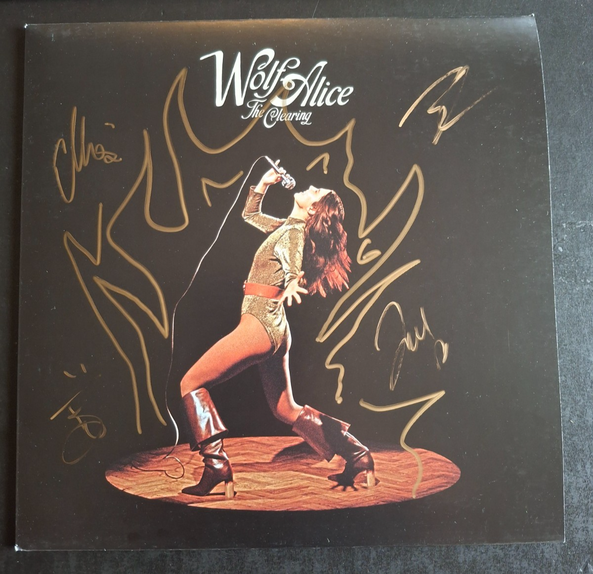WOLF ALICE SIGNED THE CLEARING SIGNED/AUTOGRAPH LP & BAND DOODLES