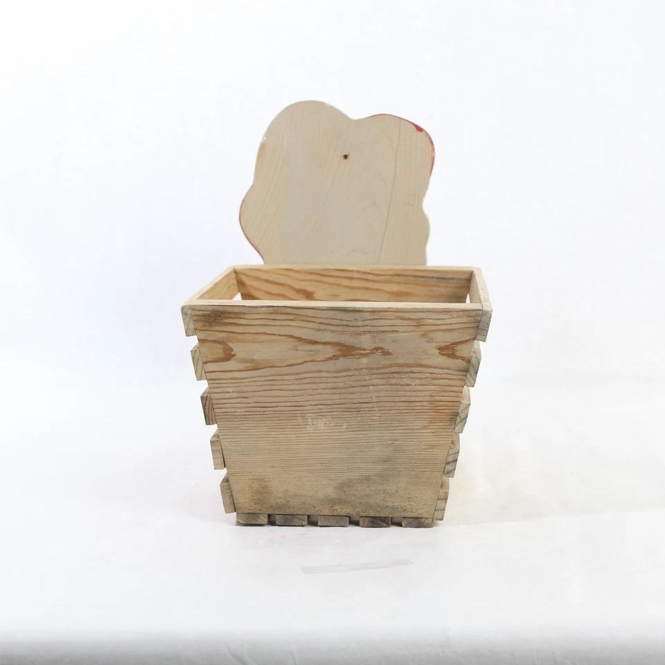 Wooden Christmas Basket Box with Mouse - Holiday Decor, Pre-Owned - Image 2 of 4