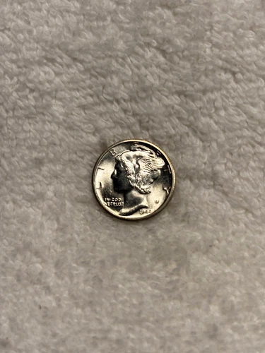 1944-D Brilliant Uncirculated Silver Mercury Dime w/FSB... CHOICE++! See Photos.