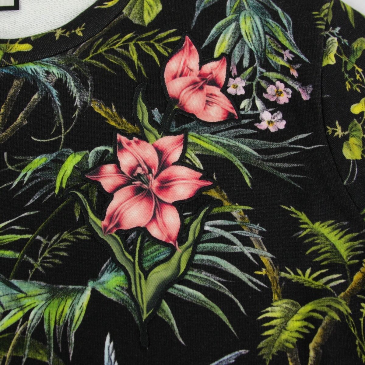 $1200 Gucci Men Black/Green Tropical Jungle Felted Cotton $1200 Gucci Men Black/Green Tropical Jungle Felted Cotton