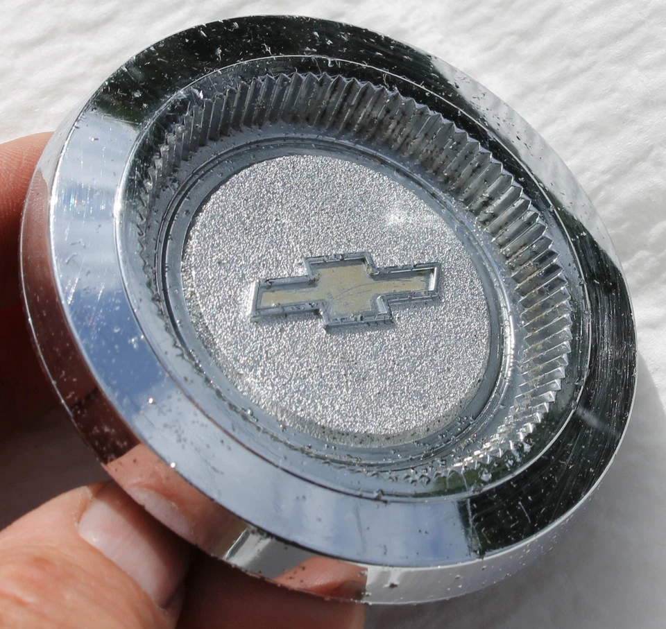 Chevrolet Chevy II Nova 1966 volante bocina botón GM 3873627 original OEM Foto 4 de 4