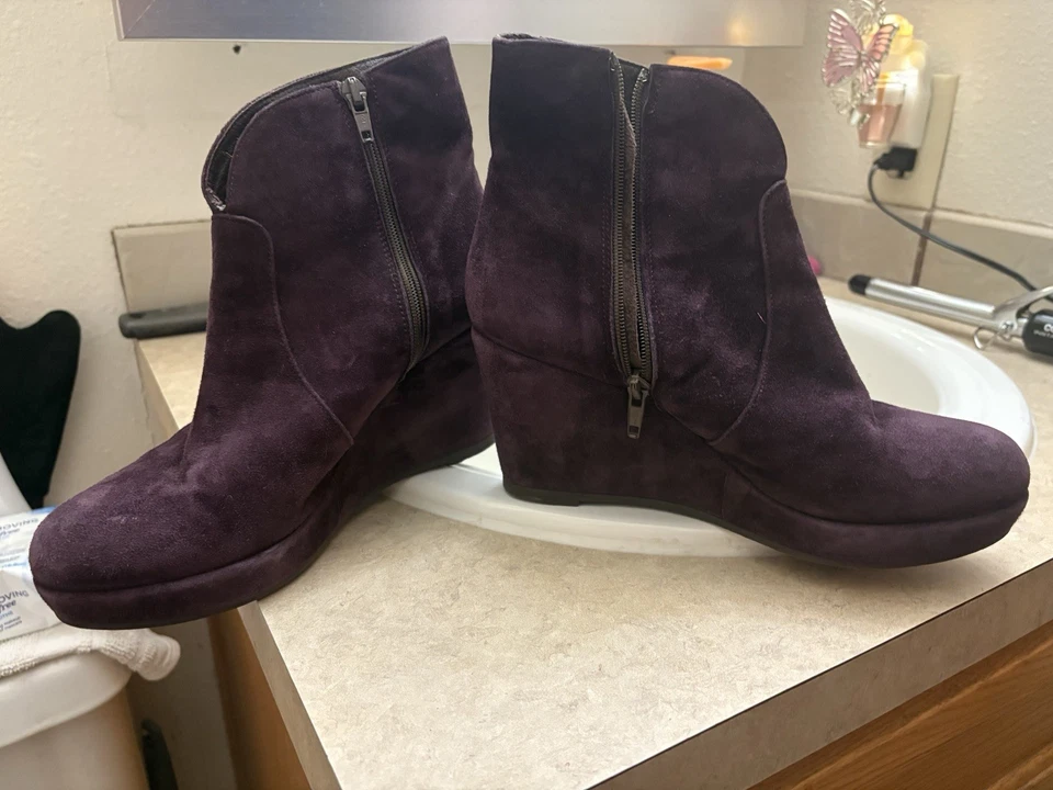 CORDANI women's wedge suede booties boots - Image 4 of 4