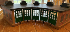 Thomas Friends Wooden Railway Roundhouse Engine Shed