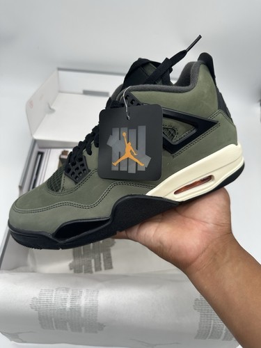 Jordan Retro 4 Undefeated