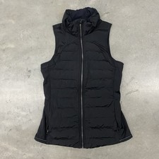 Lululemon Down For It All Vest Women  s 6 Black Goose Down Puffer