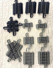 Bachmann E-Z track LOT 11 pieces and crossovers