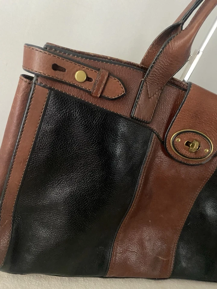 Bolso de Hombro Fossil Vintage Reedición Cuero Fin de Semana Marrón Negro Foto 3 de 4