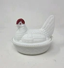 Vintage Westmoreland White Milk Glass Hen On Nest Dish w/Red -Split Tail  READ