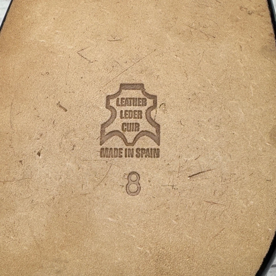 Zapatos de salón Martínez Valero de cuero marrón con tacón cuadrado con punta cuadrada hechos en España DEFECTUOSOS Foto 3 de 4