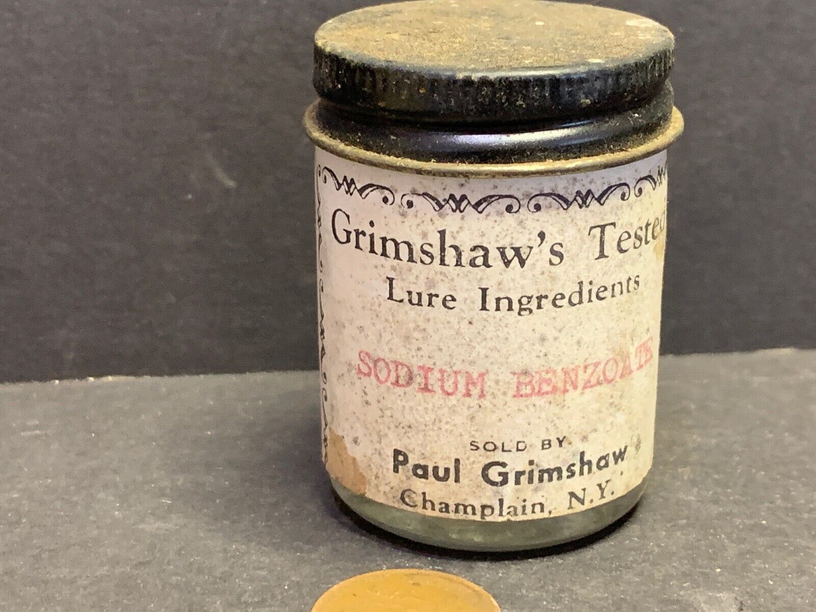 Vintage Trapping Scent, Grimshaw's Sodium Benzoate Lure Ingredient Champlain, NY