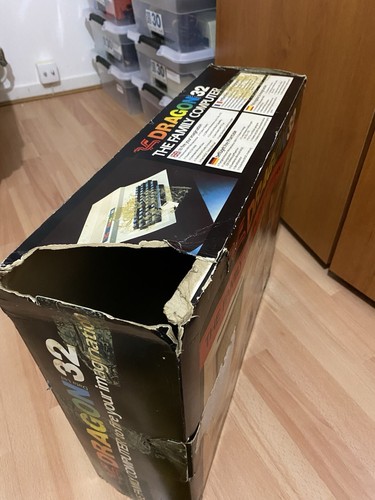 Dragon 32 Computer in Box und Joystick - Bild 7 von 17