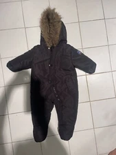 Rothschild Infant One Piece Snow Suit Outerwear Black Hooded 6-9 months Bunting