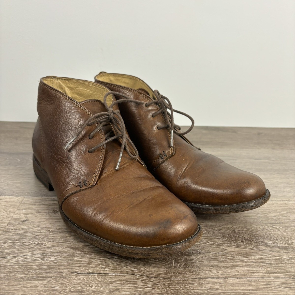 Frye Phillip Chukka Boot Brown Leather Lace Up Round Toe  display picture 2