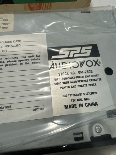 NOS New Audivox GM-250 AM/FM/MPX Cassette Radio GM-250G Chevrolet 1990’s - Afbeelding 7 van 13