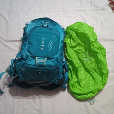 Osprey Mira AG 18 Hiking Pack Used, Excellent Condition AG Suspension Rain Cover