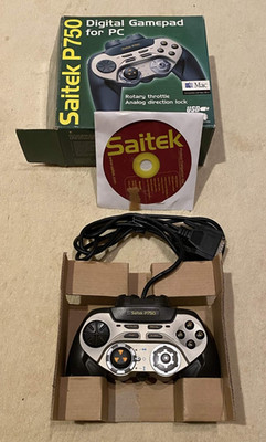 Saitek P750 Gamepad mit OVP