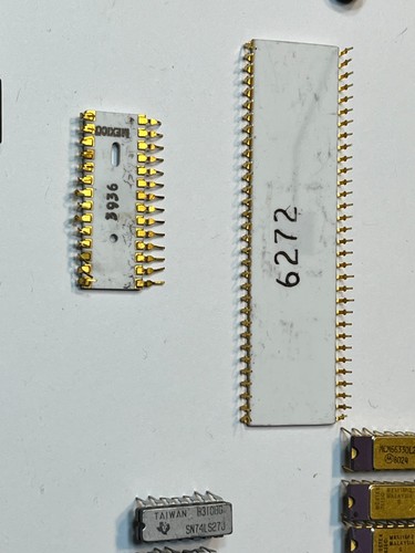 Vintage computer chips gold white porcelain Four-Phase Sys Intel TI Motorola - Zdjęcie 14 z 20