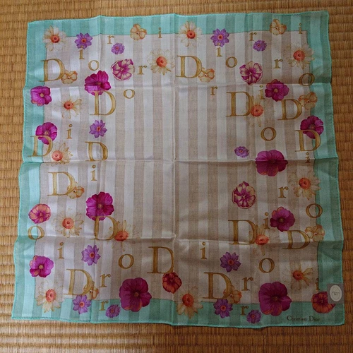 Mouchoir Christian Dior coton 48 cm 18" carré fleur blanc