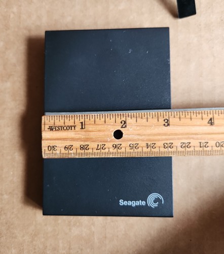 3 Seagate Expansion Portable Hard Drives 1TB USB Model: SRD00F1 + Cables & Cases - Picture 10 of 13