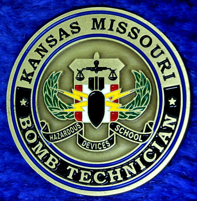Deputy US Marshall Kansas Missouri Bomb Tech EOD Working Grp Challenge Coin C-4