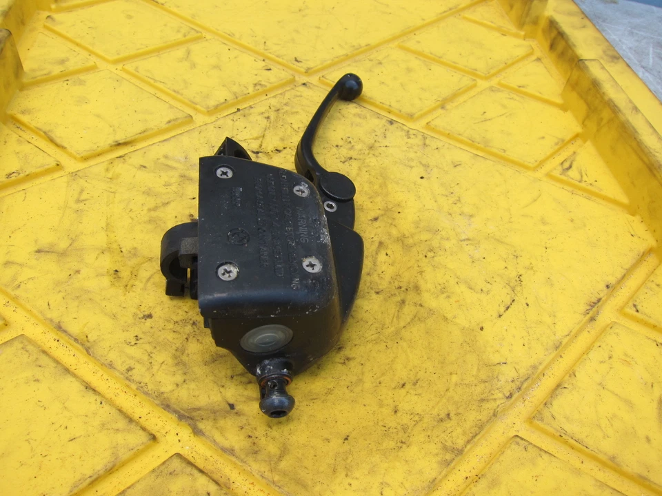 BMW R1150 RT-P 2002 OEM EMBRAGUE CILINDRO MAESTRO Foto 3 de 4