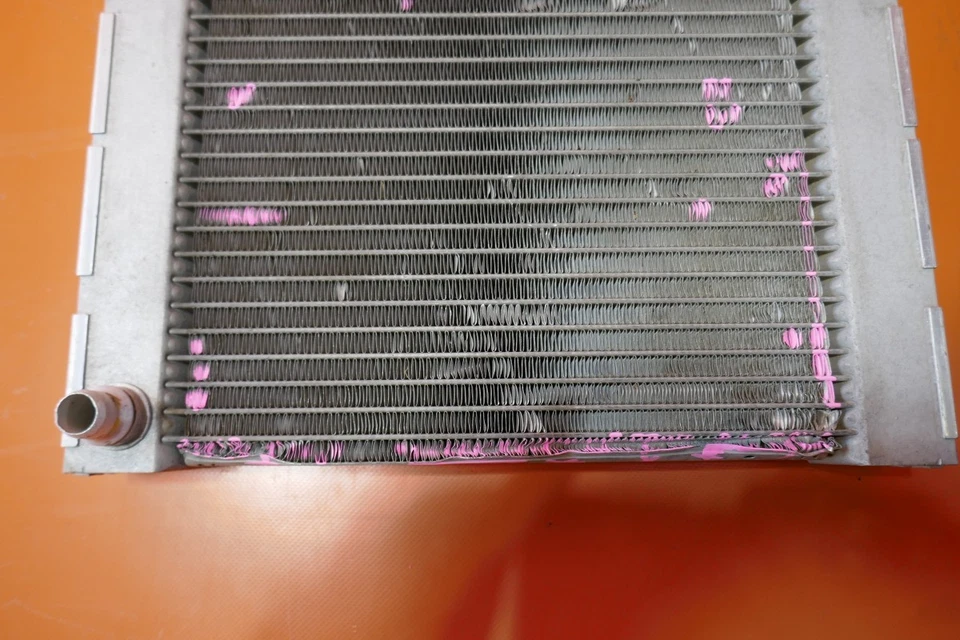 BMW M6 AUXILIARY RADIATOR RIGHT PASSENGER 2011 2012 2013 2014 2015 2016 M5 OEM - Image 3 of 4