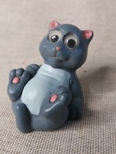 Vintage Russko Ltd Resin Laying Grey Cat Figure With Googy Eyes D