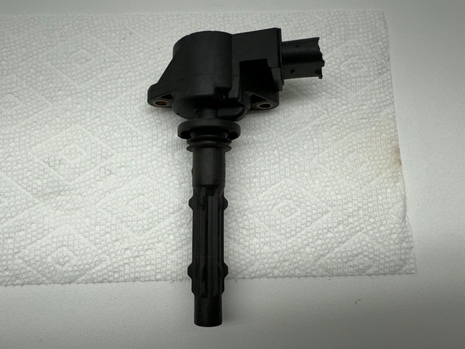 MERCEDES BENZ Ignition Coil Delphi OEM 19005267 for M272 or M273  