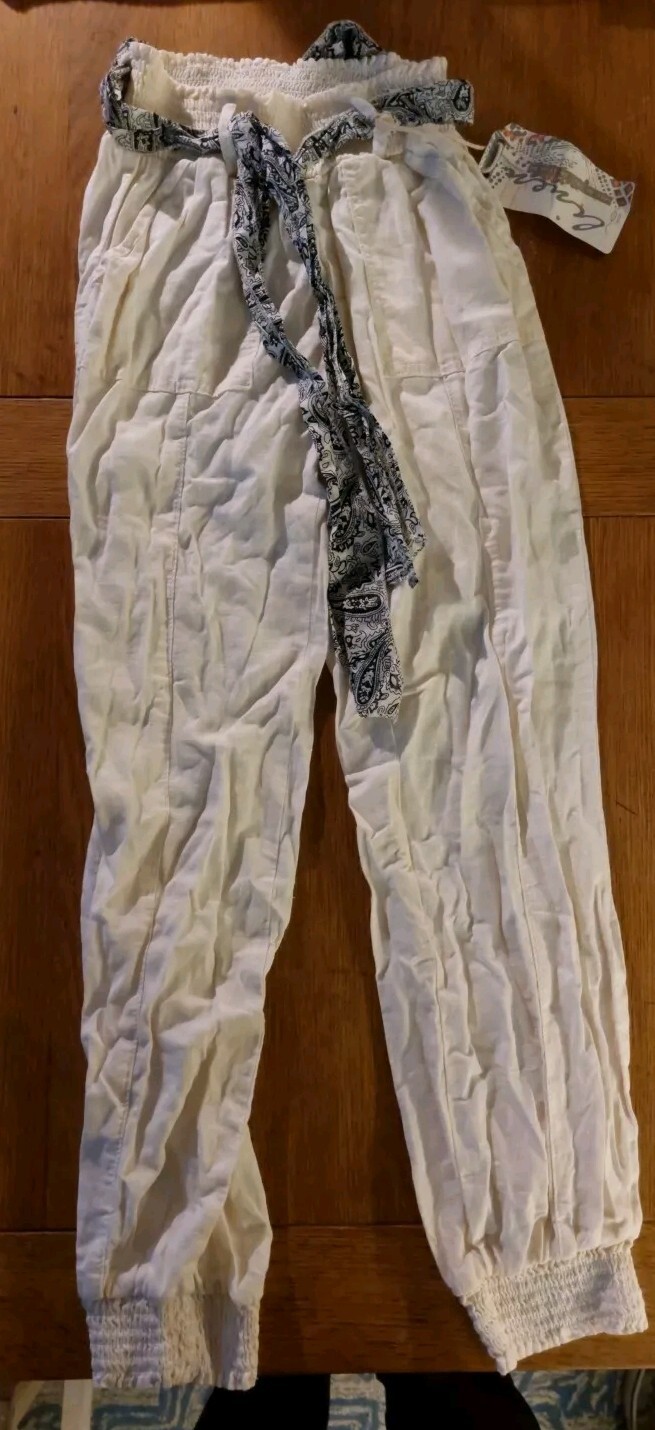 Ladies White New Look Linen Blend Trousers. Elastic waist & Hem. Size 6. BNWT.