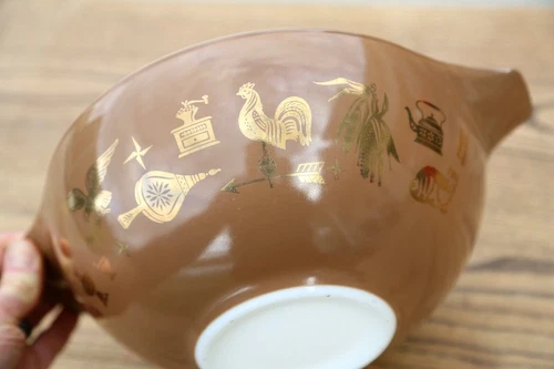 Pyrex Mixing bowl vintage 4 qt Gold Eagle Rooster Chicken Kitchen brown 444