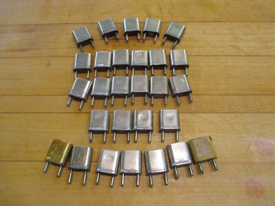 (Uno) Cristalli HC-6/U CR-18/U FT-243 51J4 R388 R390 R390A - Spedizione Gratuita - Foto 4