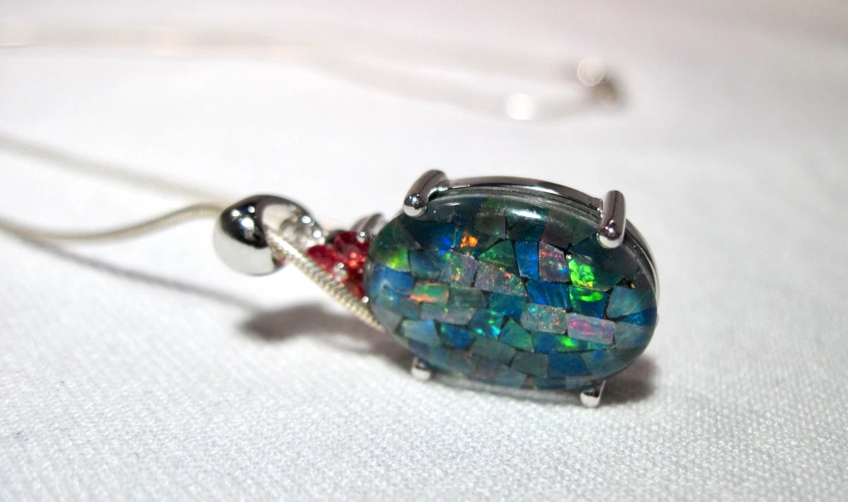 Sterling Silver .925 Signed TGGC Opal Necklace K521